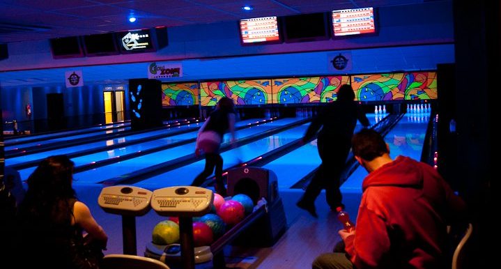 Bundoran Glowbowl - Ten Pin Bowling for all the family